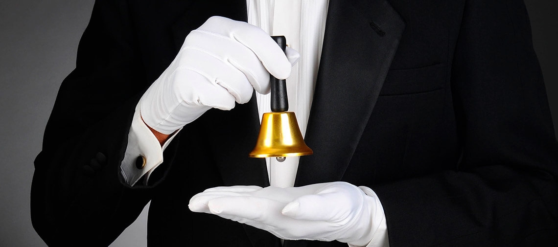 Персонал на две страны и 2 дома